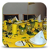 Tisch Gelb